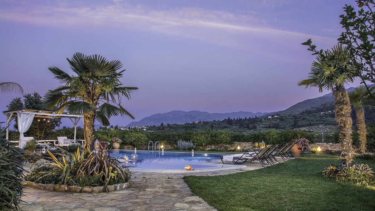 Photo of Outdoor in Pemonia