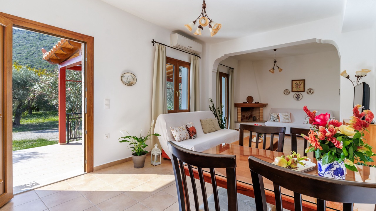 Photo of Bedroom in Stafylos