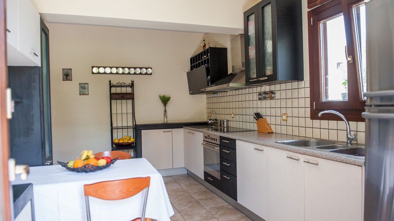 Photo of Kitchen in Mazarakata