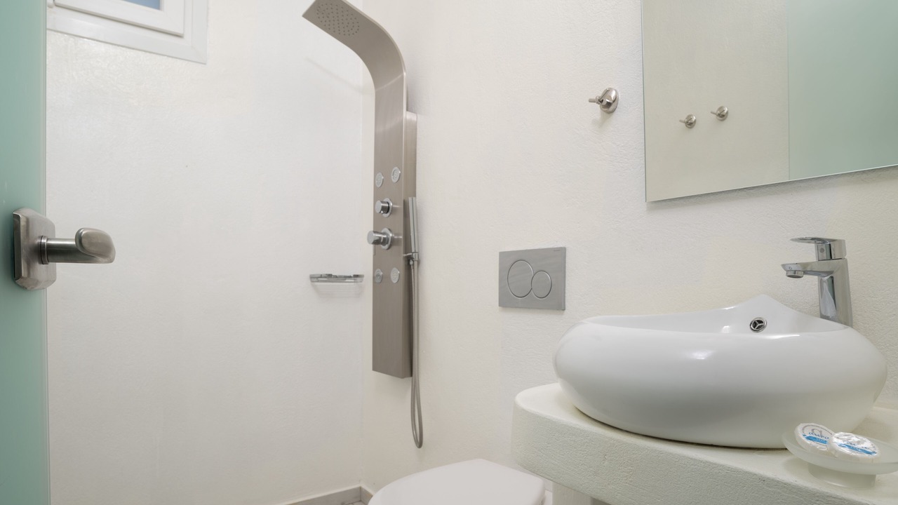 Photo of Bathroom in Plaka