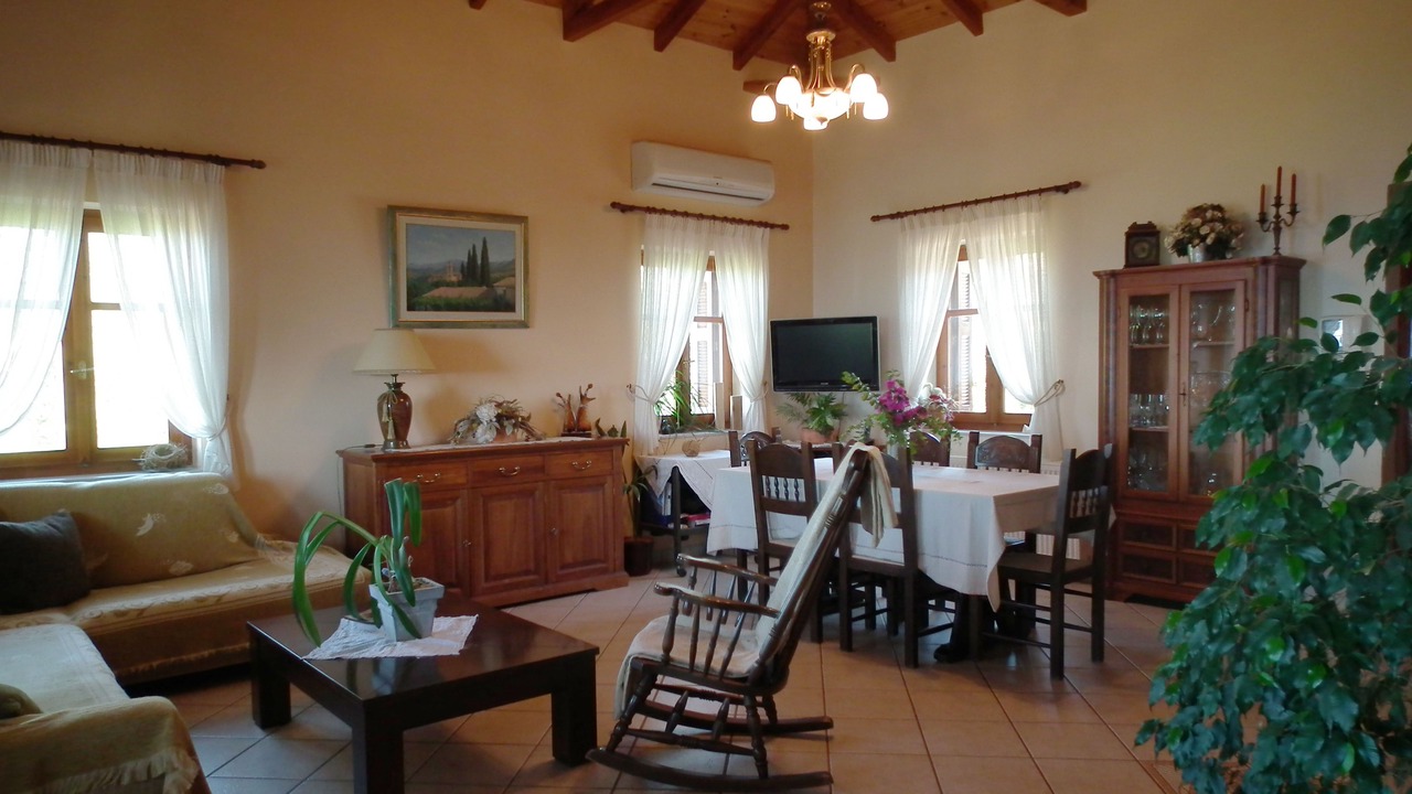 Photo of Livingroom in Lefktron