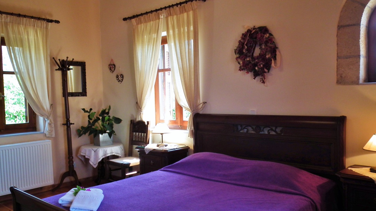Photo of Bedroom in Lefktron