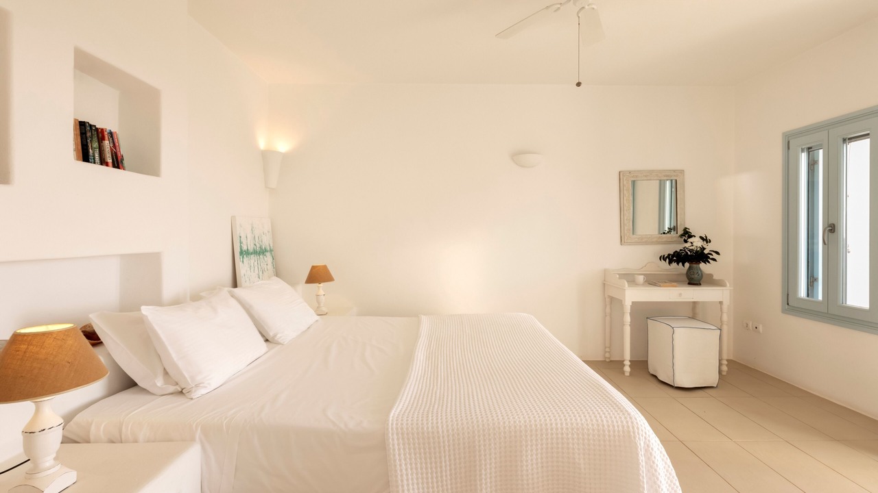 Photo of Bedroom in Paros