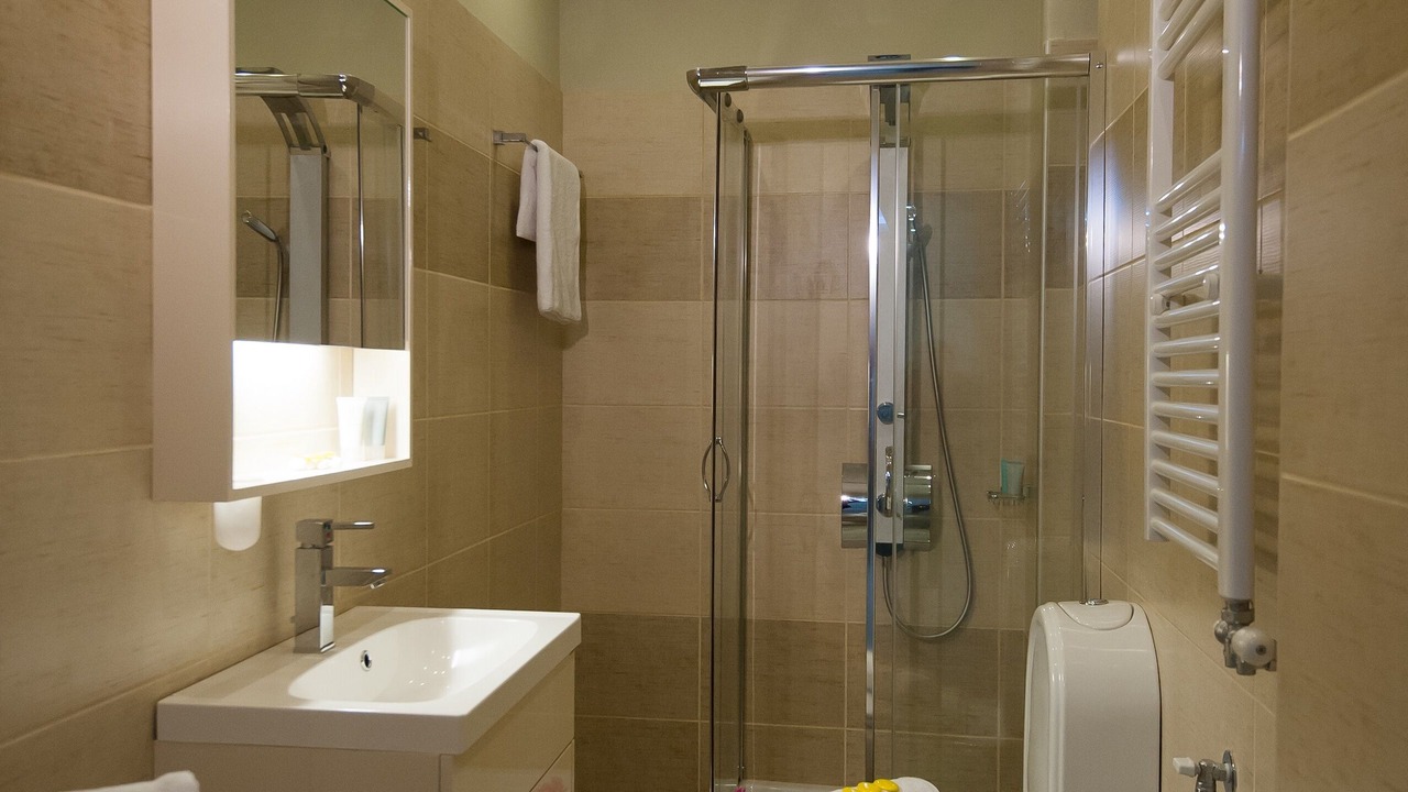 Photo of Bathroom in Adele