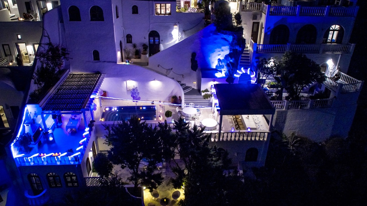 Photo of Outdoor in Fira