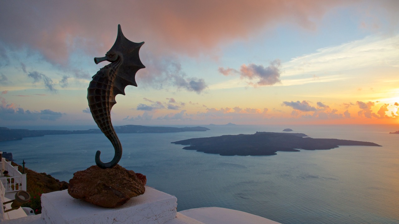 Photo of Others in Fira