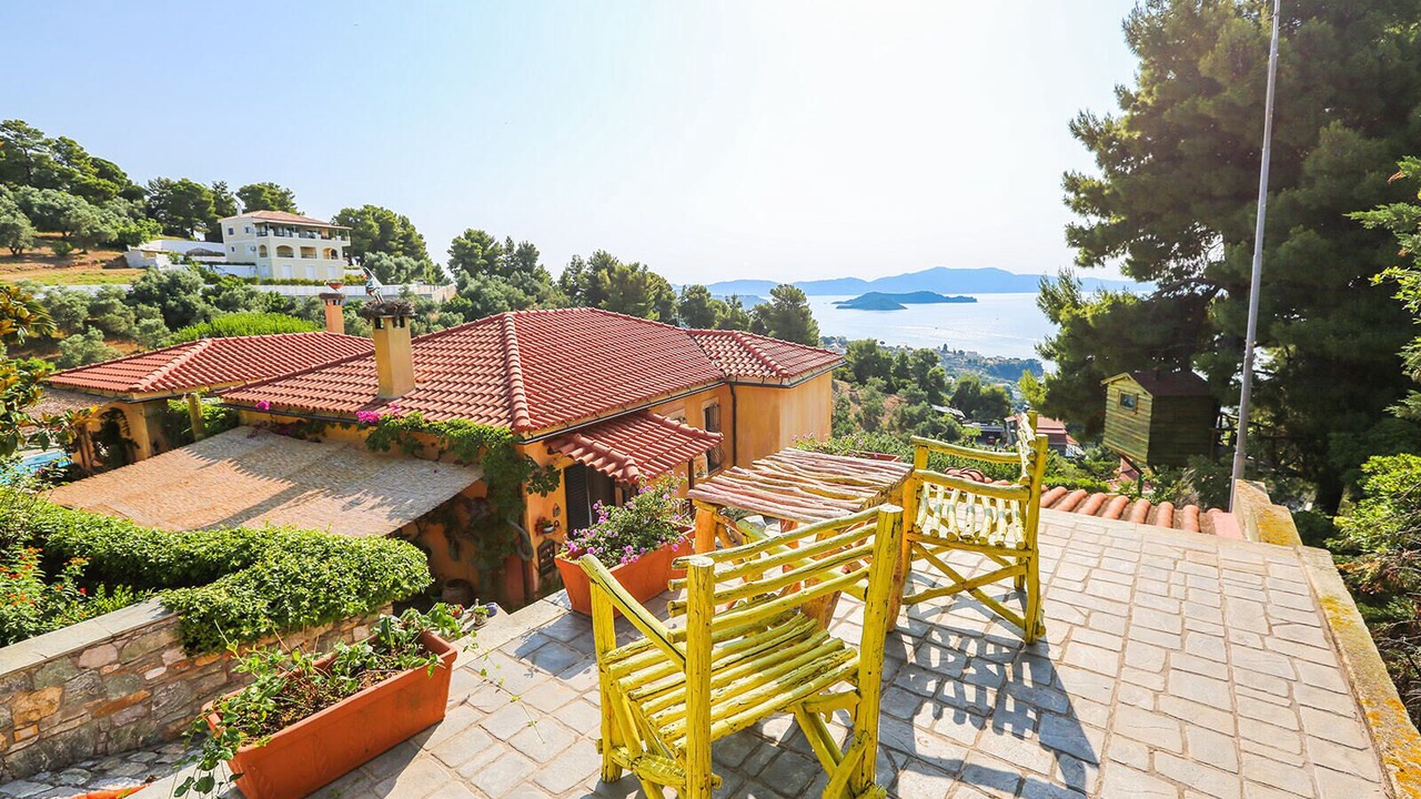 Photo of Patio Balcony in Achladies