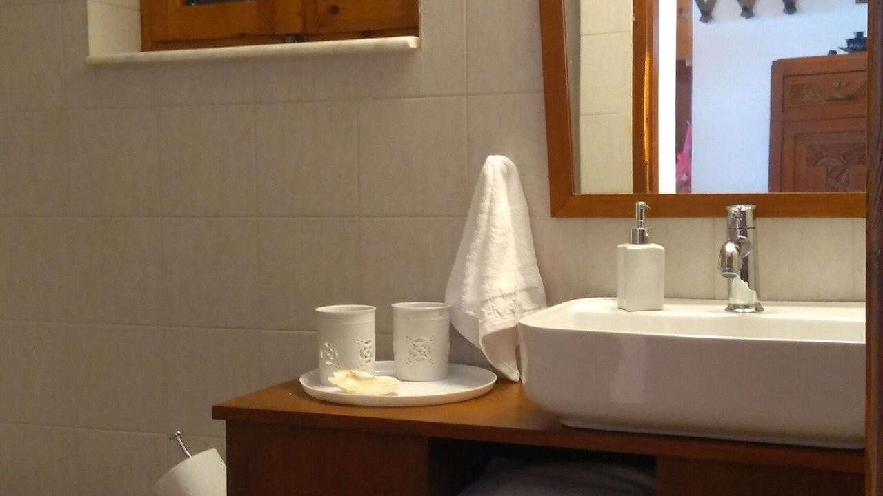 Photo of Bathroom in Lefktron