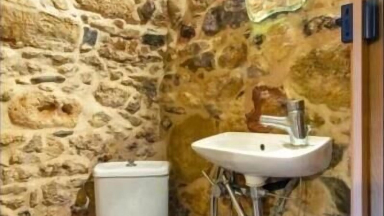 Photo of Bathroom in Sitia