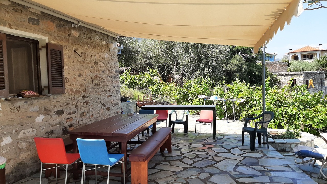 Photo of Outdoor in Sourpi