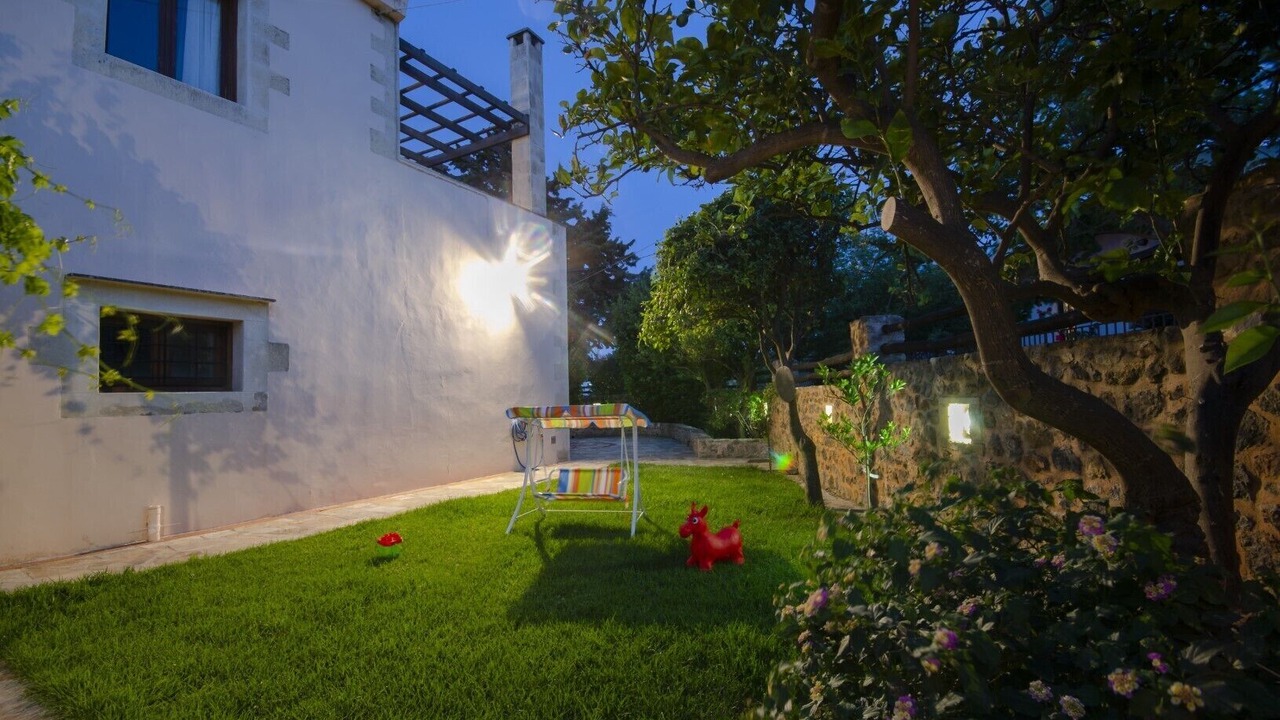 Photo of Outdoor in Astratigos