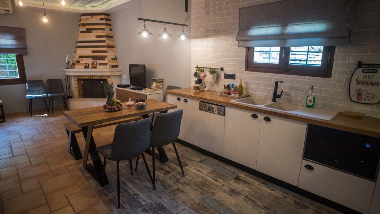 Photo of Kitchen in Astratigos