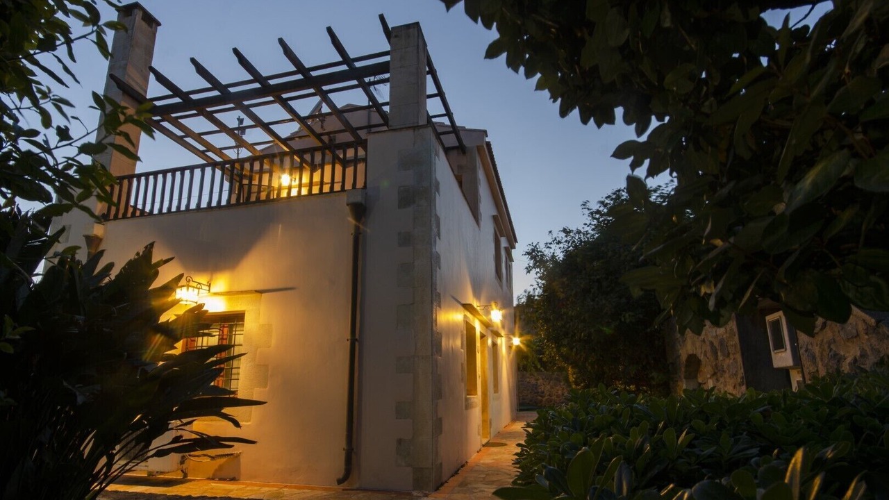 Photo of Outdoor in Astratigos