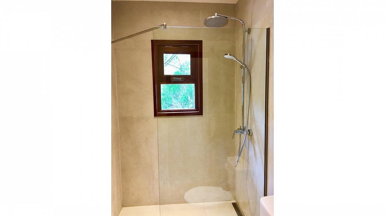 Photo of Bathroom in Perama