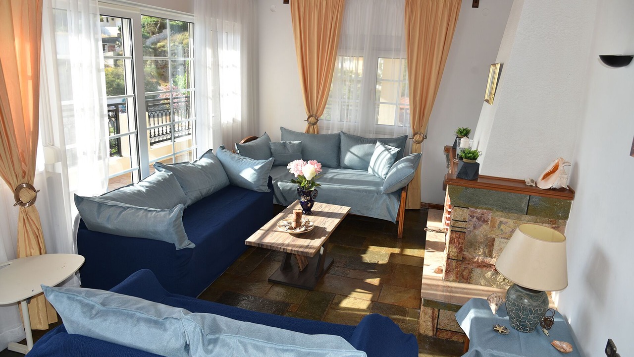 Photo of Livingroom in Lavreotiki