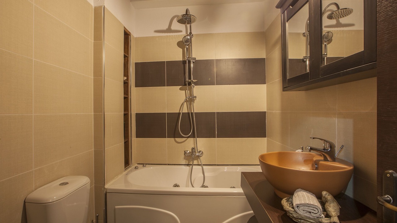 Photo of Bathroom in Aghios Athanasios