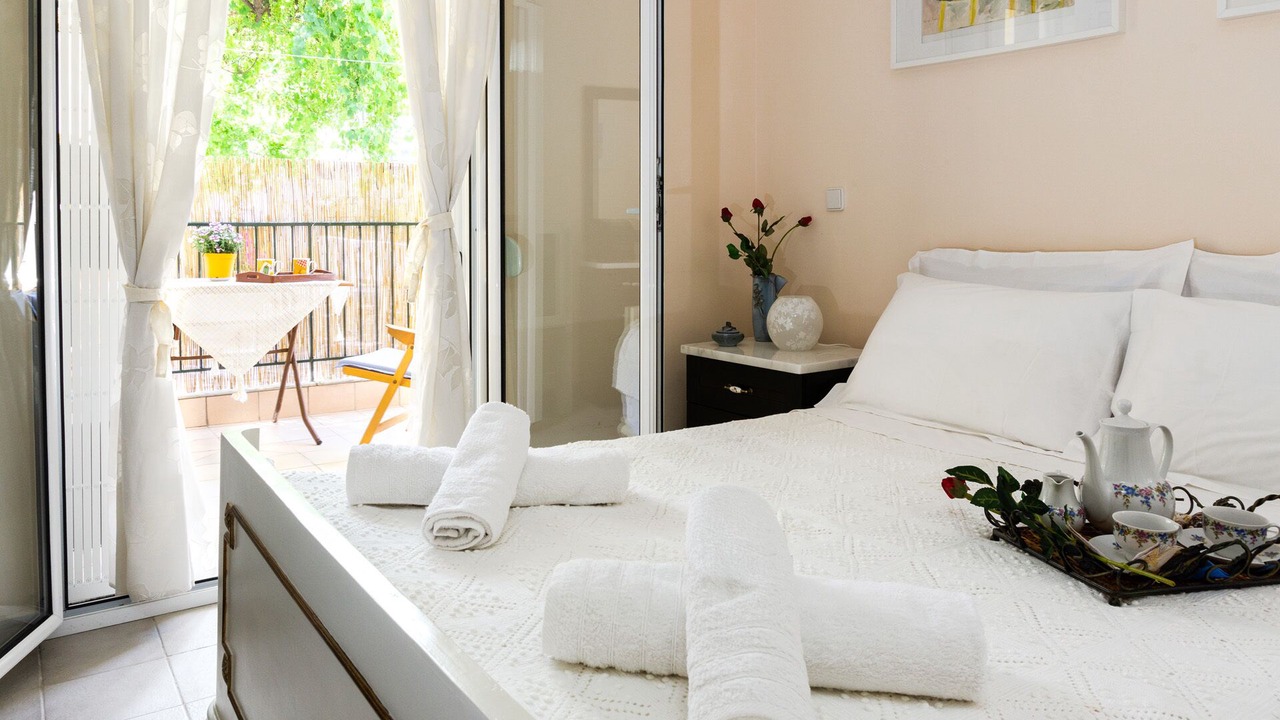 Photo of Bedroom in Neoi Epivates