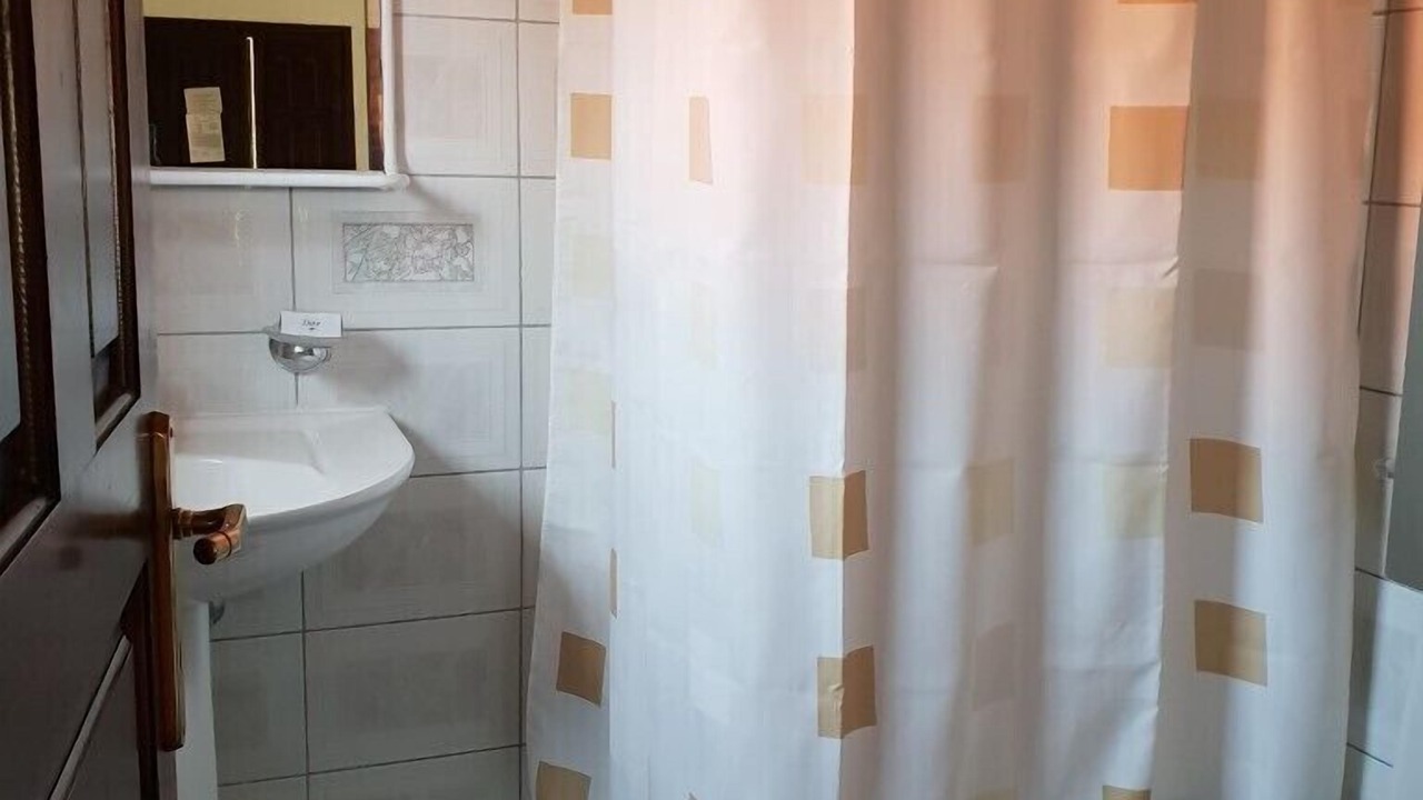 Photo of Bathroom in Horto