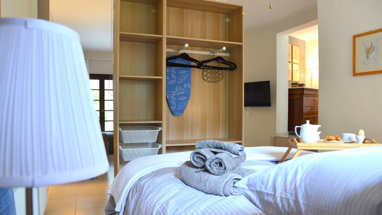 Photo of Bedroom in Panorama