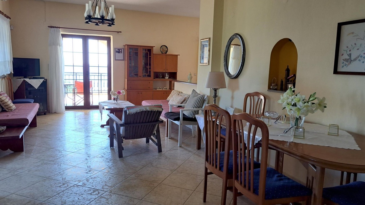 Photo of Livingroom in Keratokambos