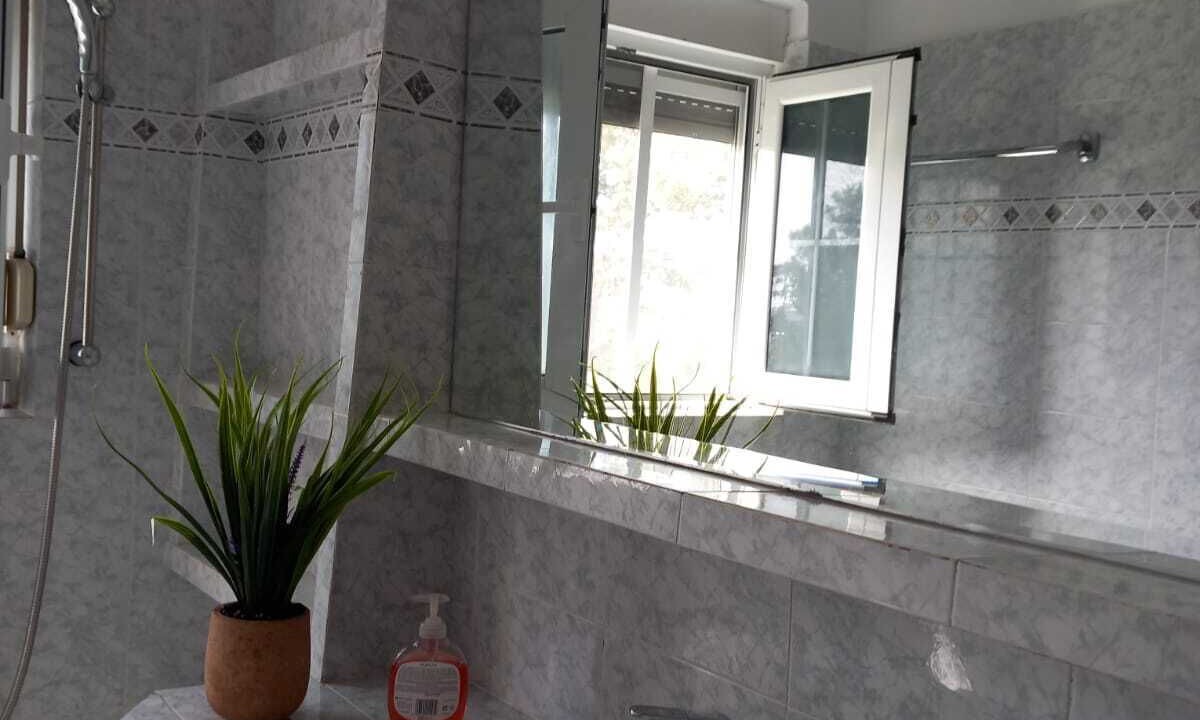 Photo of Bathroom in Asgourou