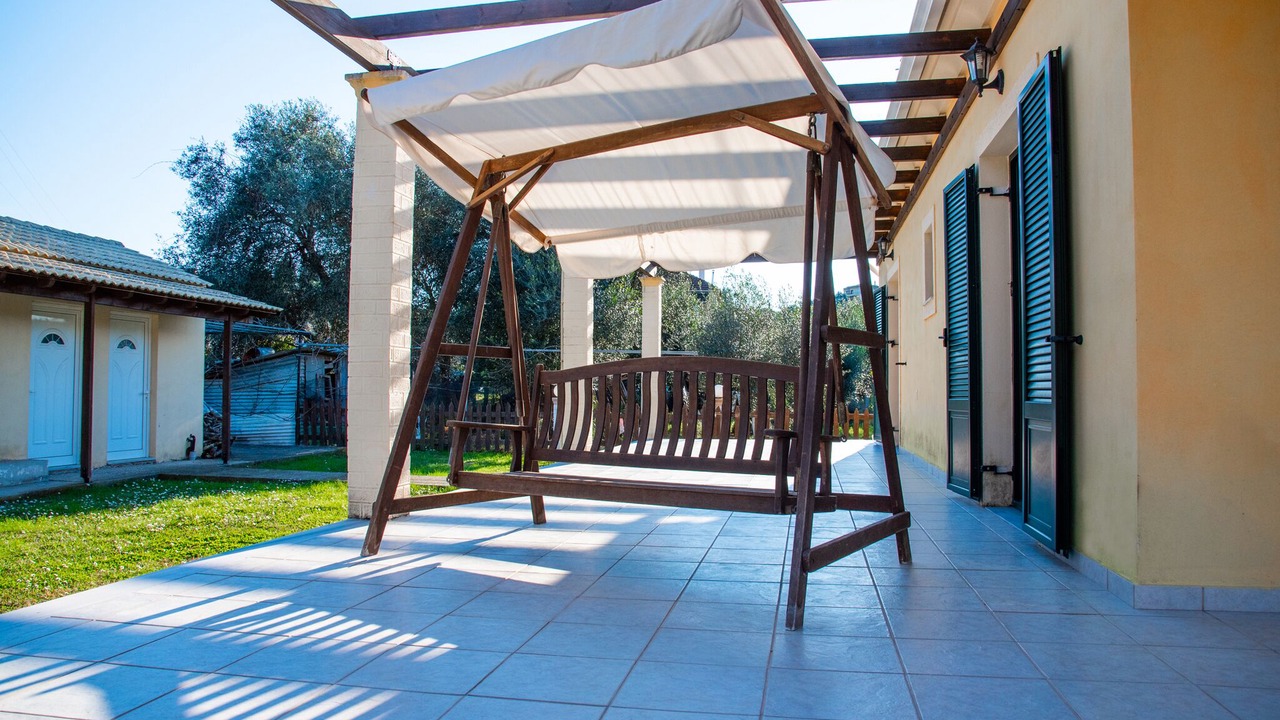 Photo of Outdoor in Notos