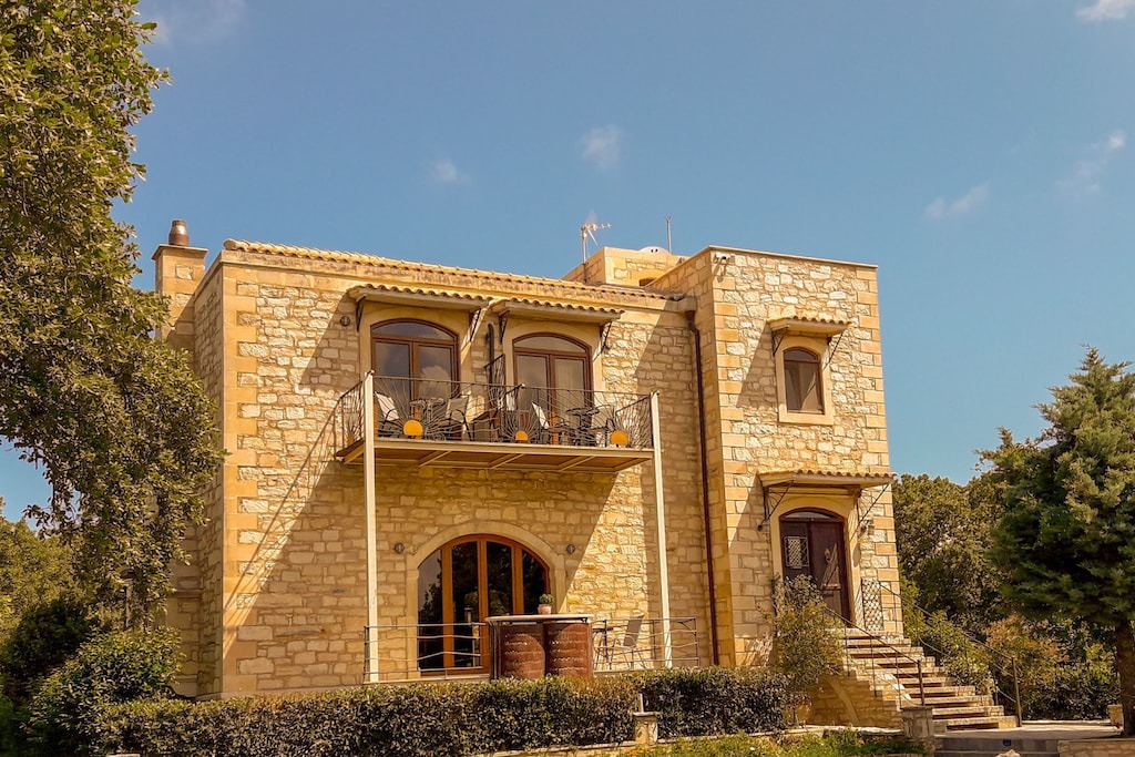 Photo of Others in Armenoi