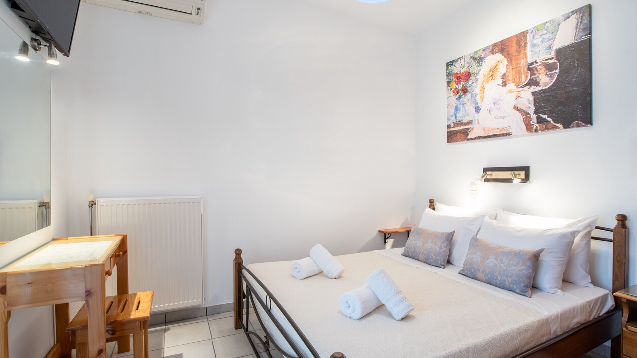 Photo of Bedroom in Paros