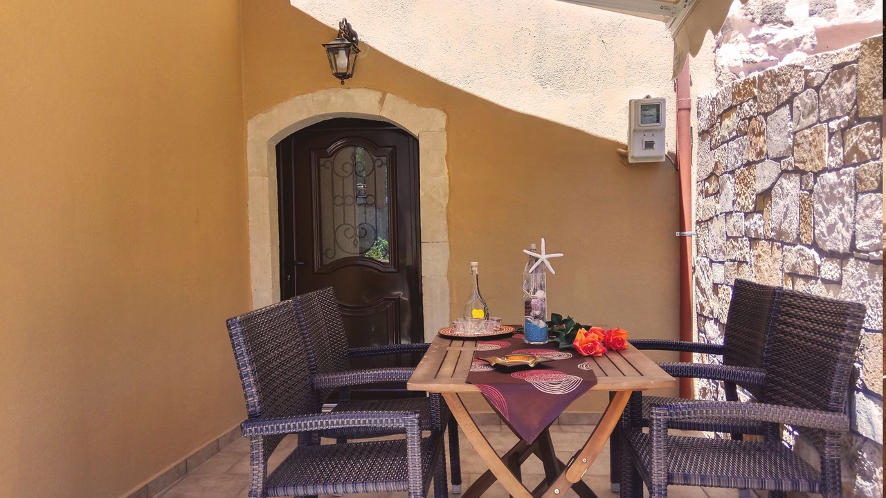Photo of Outdoor in Listaros