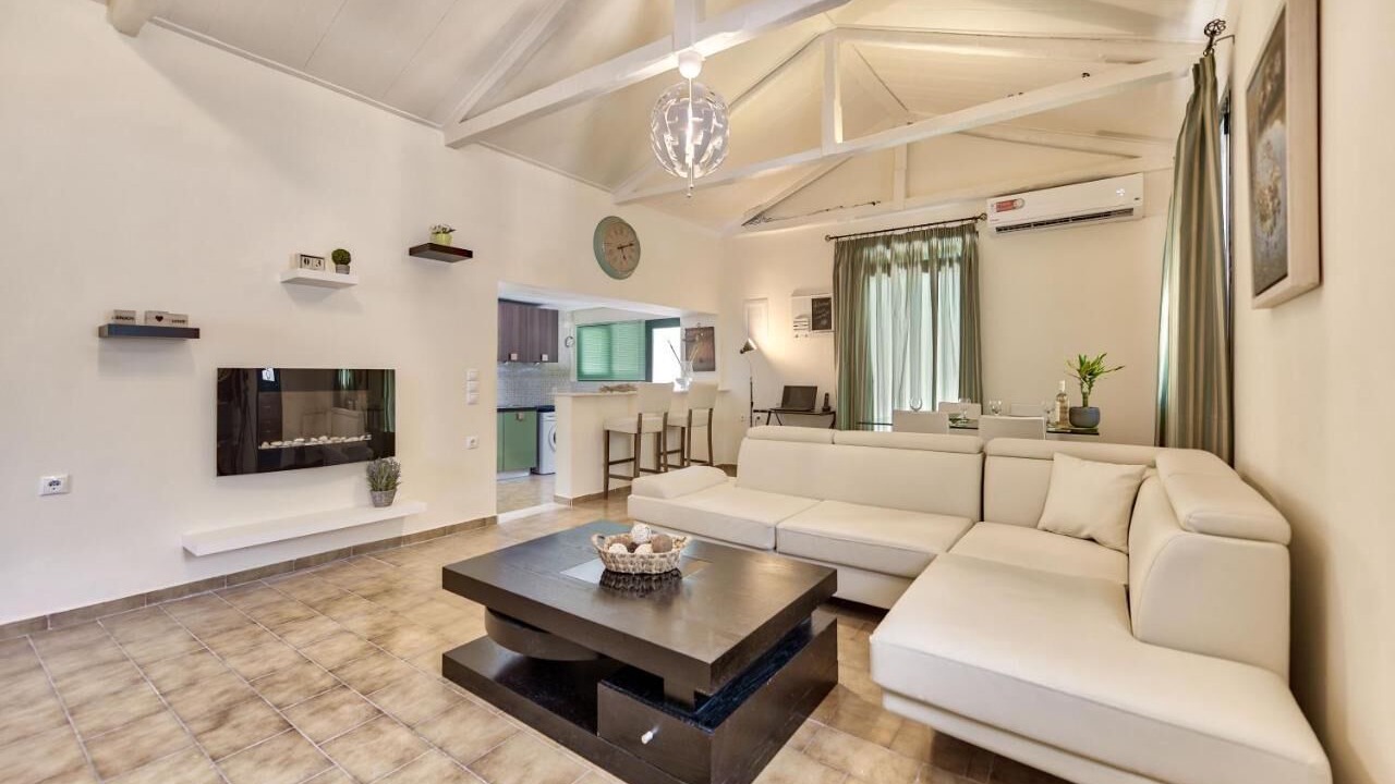 Photo of Livingroom in Xirokastello