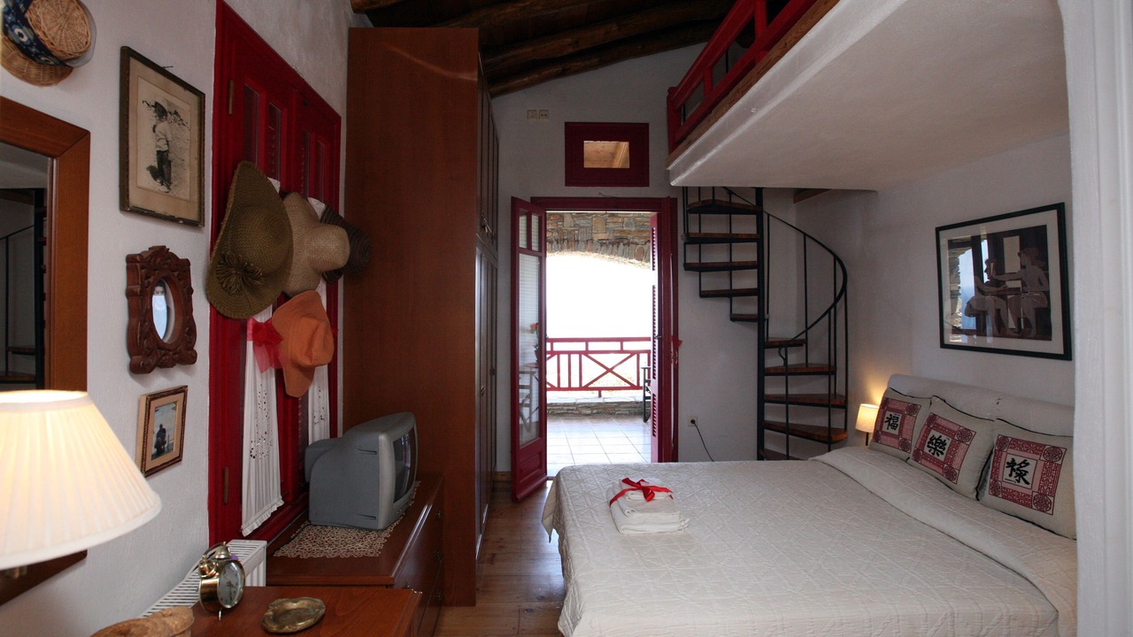 Photo of Bedroom in Batsi