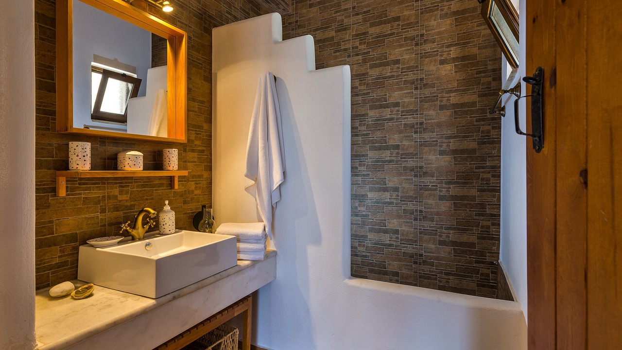 Photo of Bathroom in Kerames