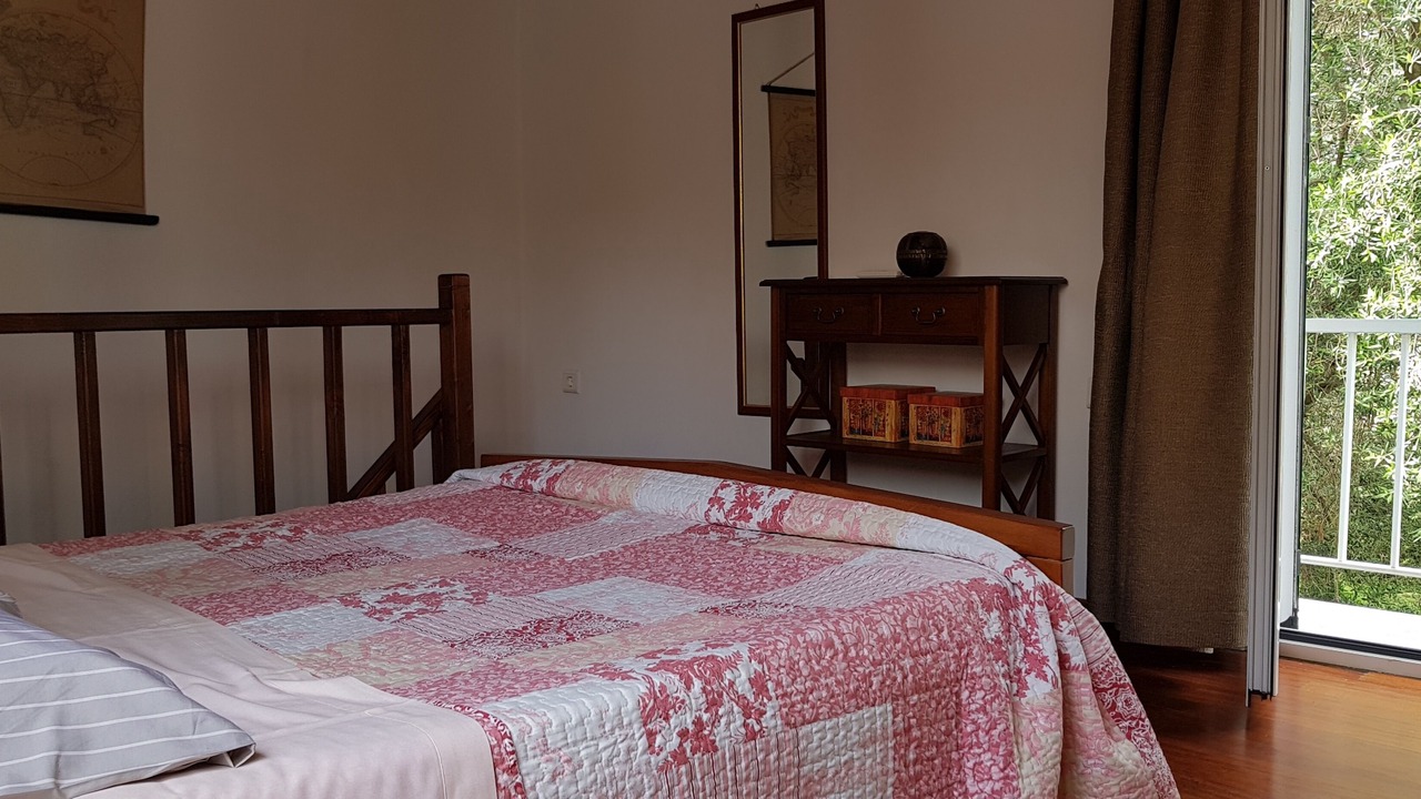 Photo of Bedroom in Liapades