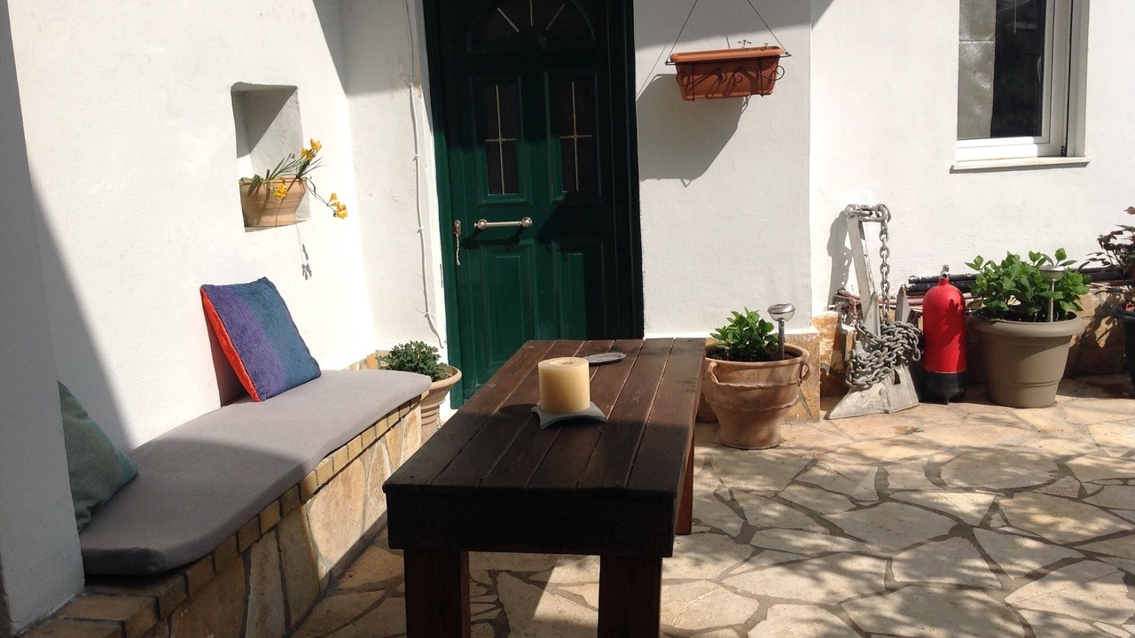 Photo of Patio Balcony in Liapades