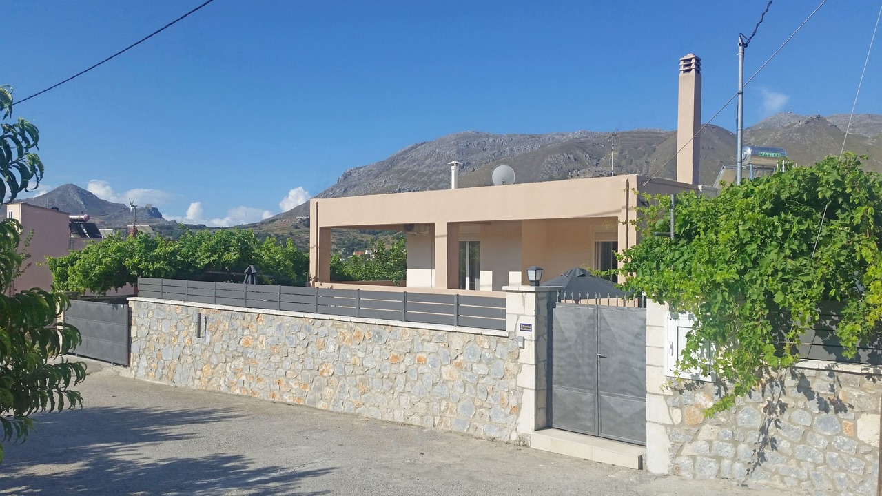 Photo of Others in Monopari