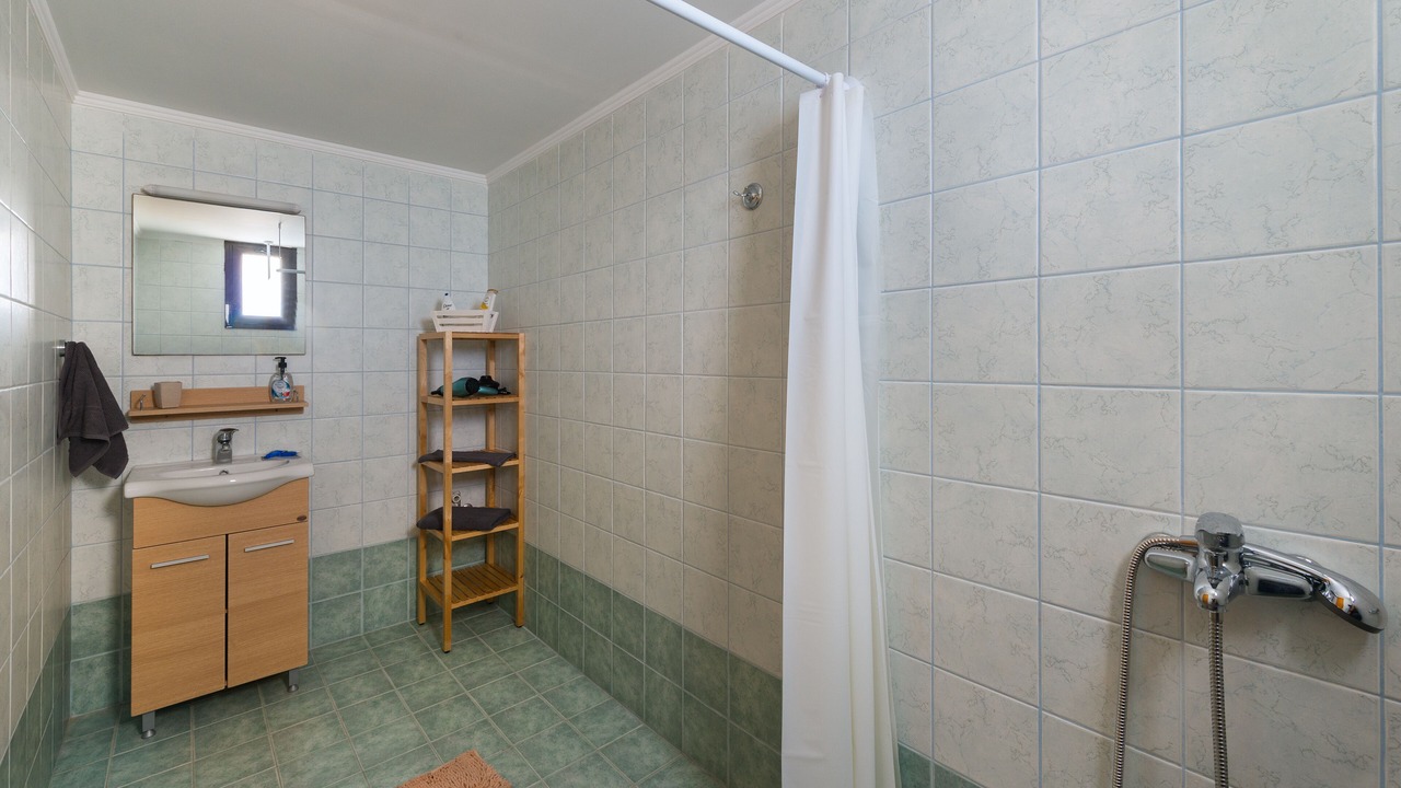 Photo of Bathroom in Ixia