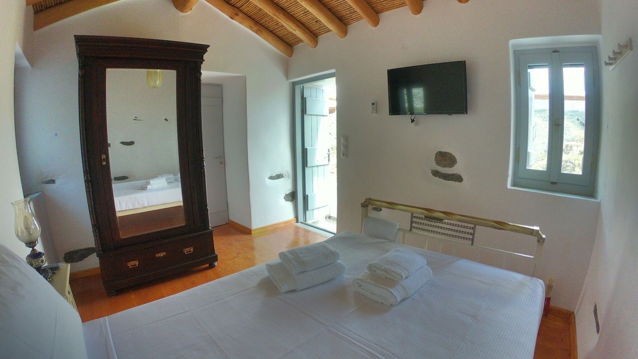 Photo of Bedroom in Kampos