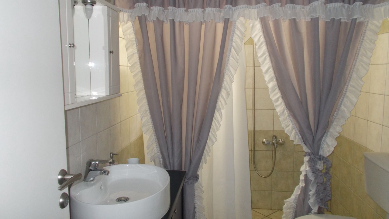 Photo of Bathroom in Apolpaina