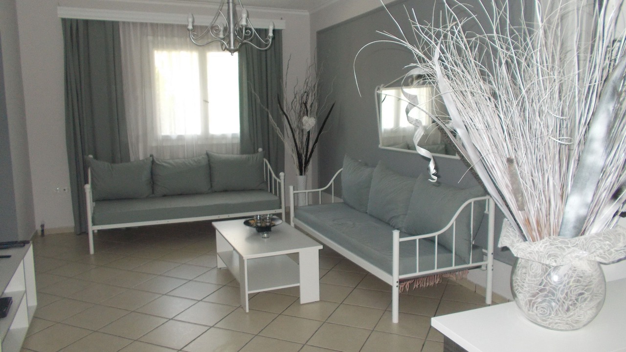 Photo of Livingroom in Apolpaina
