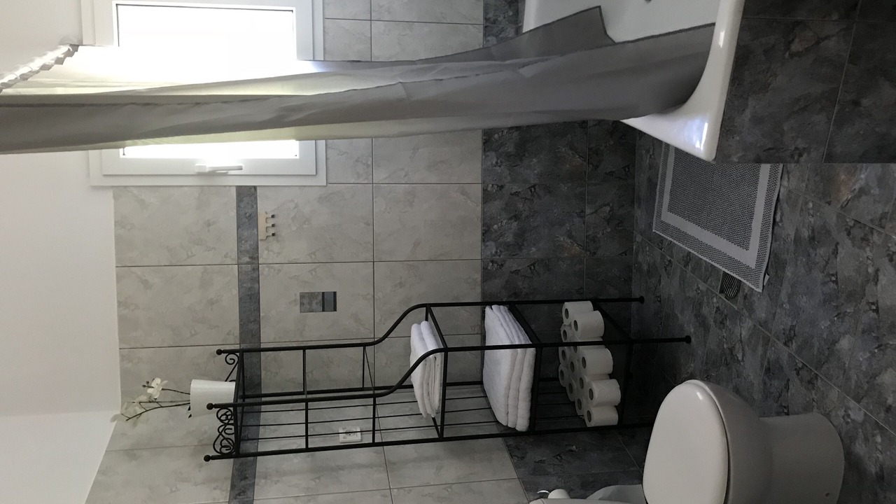 Photo of Bathroom in Chalcis