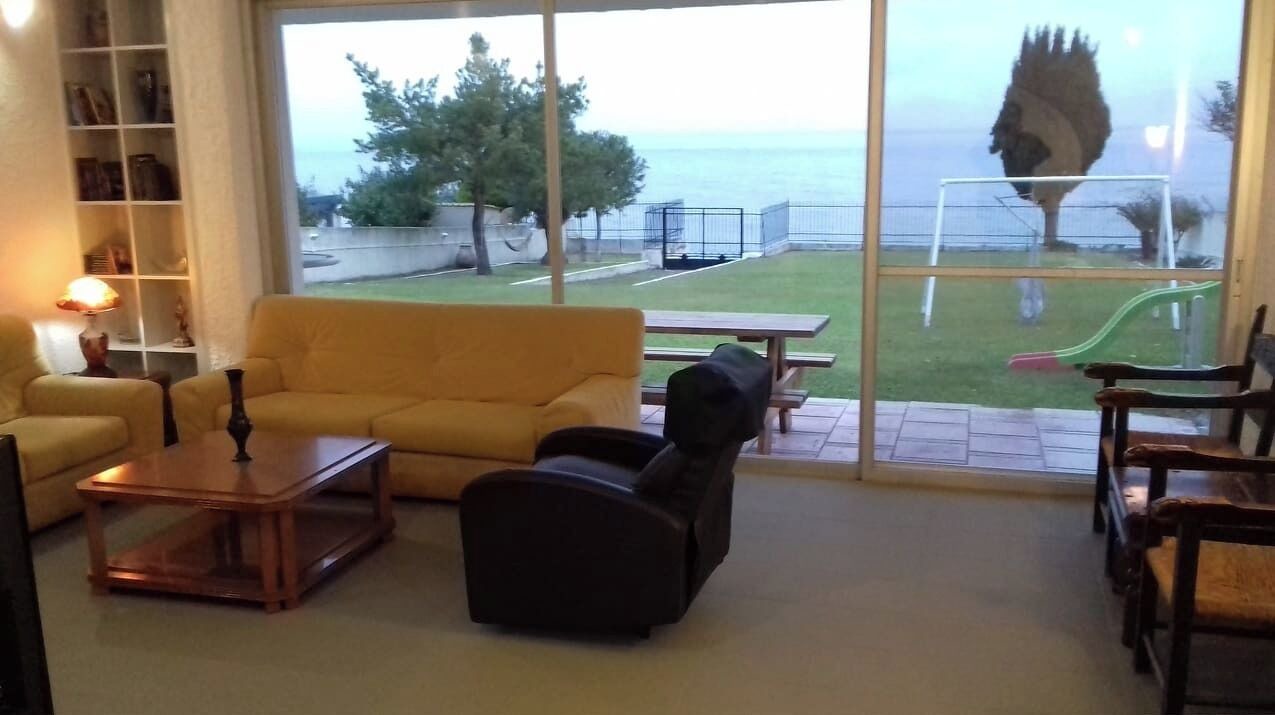 Photo of Livingroom in Psathopirgos