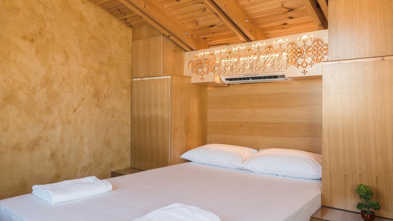 Photo of Bedroom in Koum Kapi