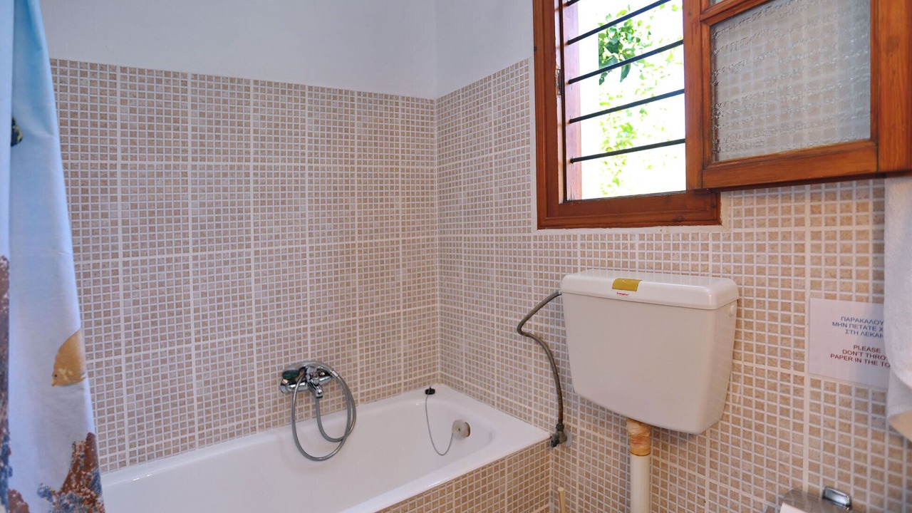 Photo of Bathroom in Stafylos