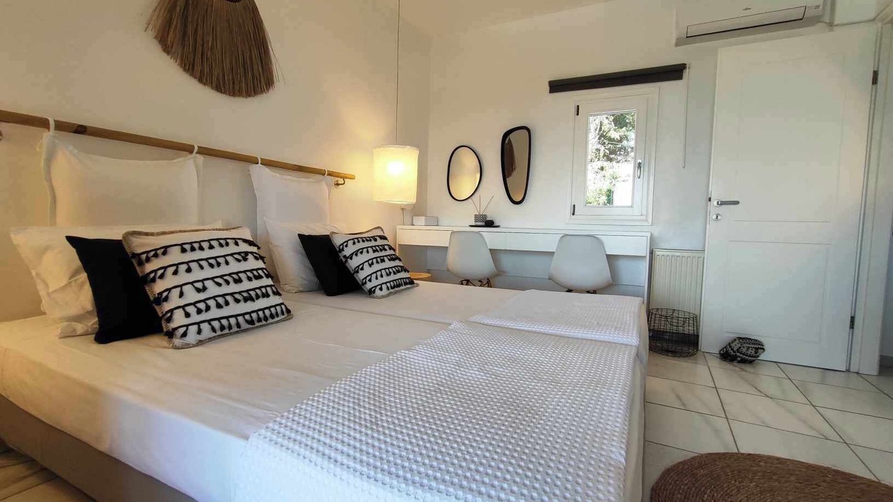 Photo of Bedroom in Ampelas