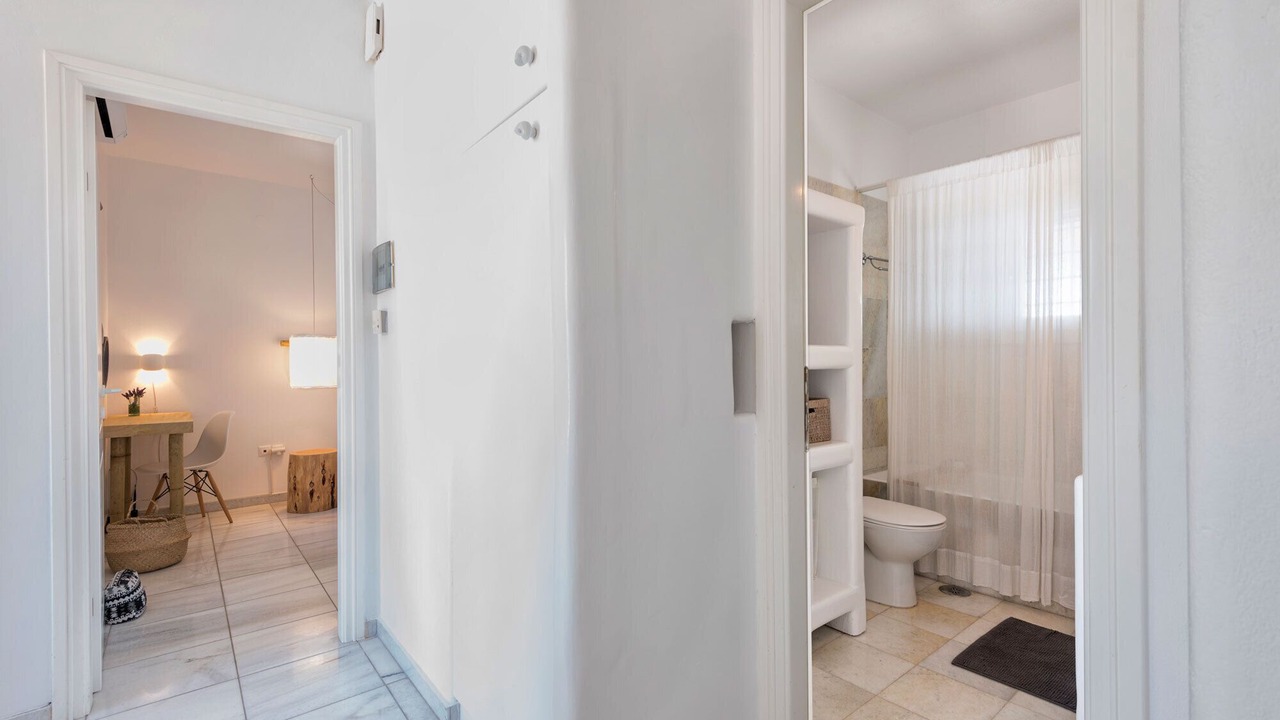 Photo of Bathroom in Ampelas