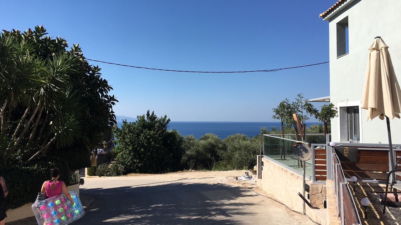 Photo of Outdoor in Lourdata