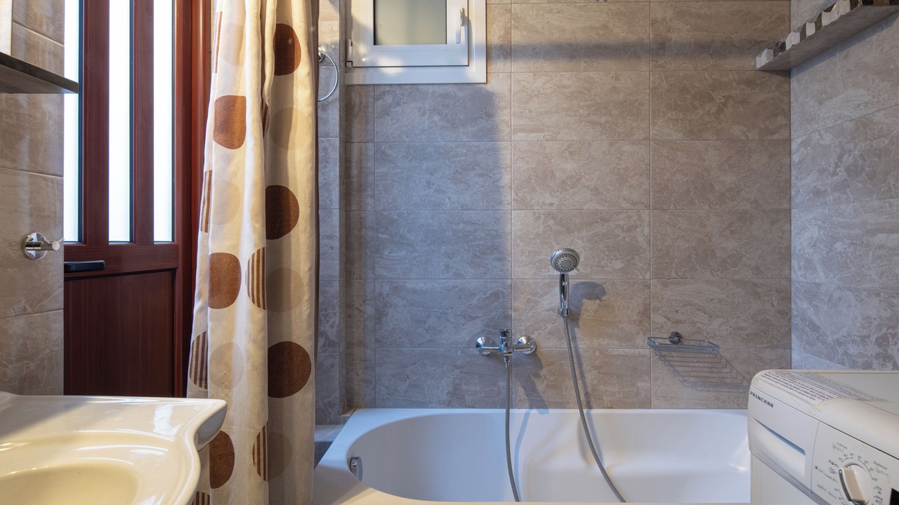 Photo of Bathroom in Nafplion City Centre