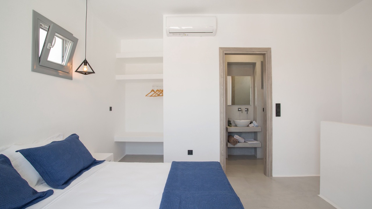 Photo of Bedroom in Paros