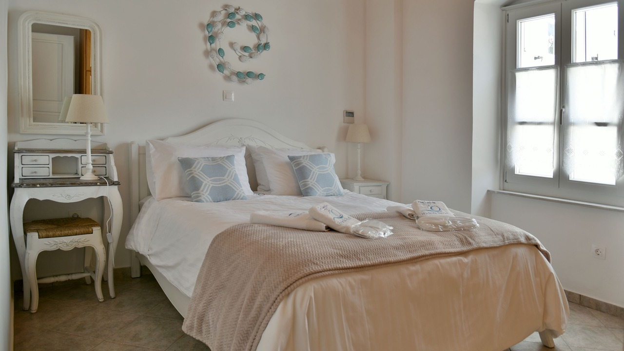 Photo of Bedroom in Hydra