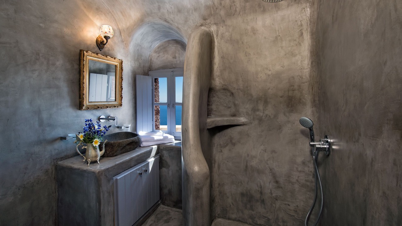 Photo of Bathroom in Oia